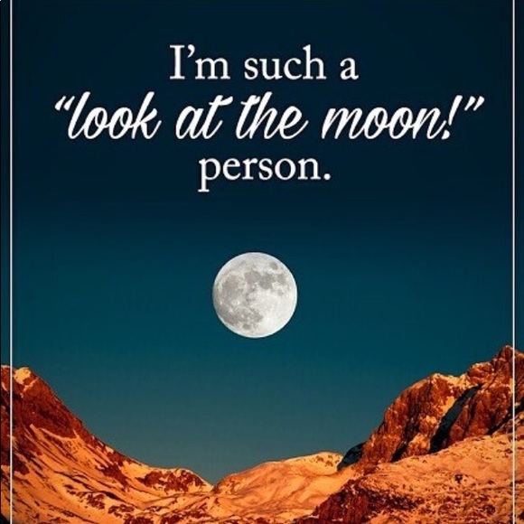 Meet your Posher, Kat - Picture 3 of 9